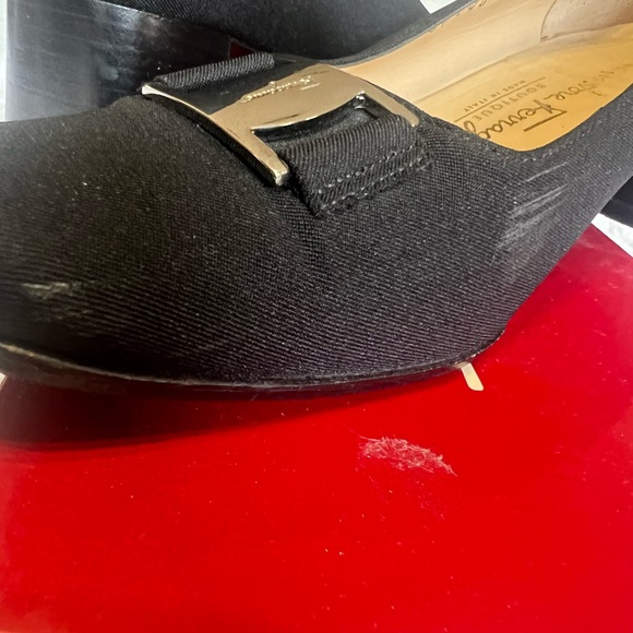 Ferragamo Black Pumps w Silver Buckles Size 6.5 - Picture 14 of 15